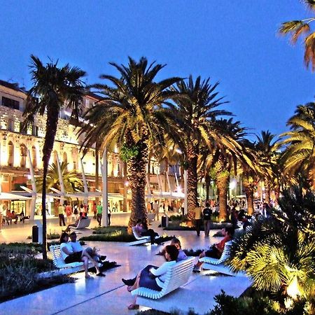 Bianca Beach Apartments Спліт Екстер'єр фото