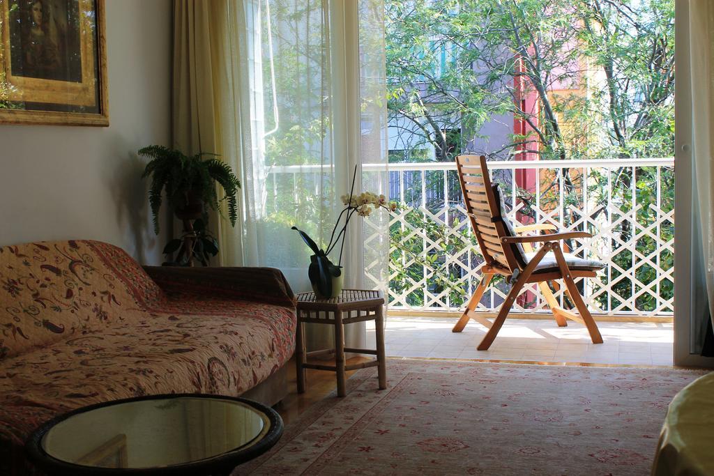 Bianca Beach Apartments Спліт Екстер'єр фото