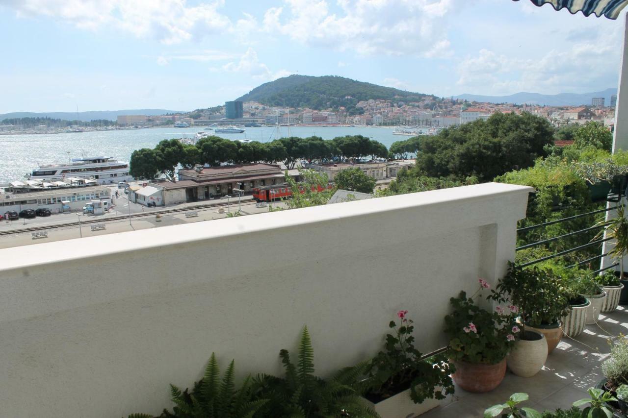 Bianca Beach Apartments Спліт Екстер'єр фото